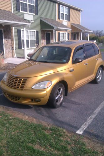 2002 chrysler pt cruiser dream wagon 4-door 2.4l