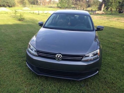2012 volkswagen jetta se sedan 4-door 2.5l