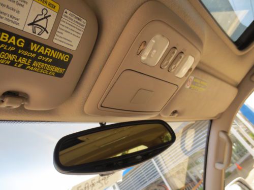 NO RESERVE - low miles, leather, CD changer, 3 row seating, sunroof, 4WD, AWD, image 52