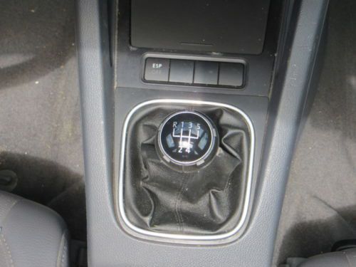 ONE OWNER 5 SPEED TDi DIESEL SMOKE FREE SUNROOF MICHELIN TIRES ALLOY WHEELS, image 5