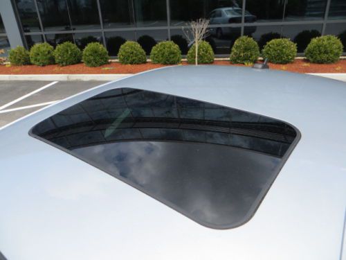 ONE OWNER 5 SPEED TDi DIESEL SMOKE FREE SUNROOF MICHELIN TIRES ALLOY WHEELS, image 12