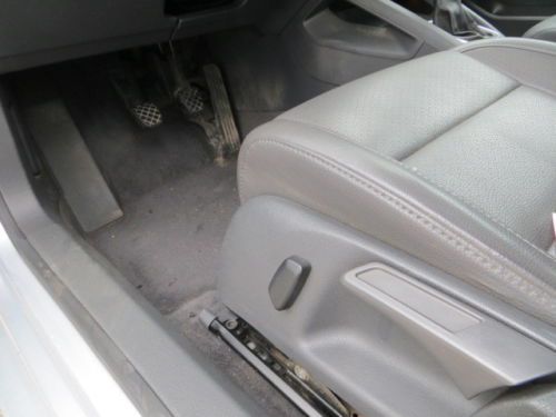 ONE OWNER 5 SPEED TDi DIESEL SMOKE FREE SUNROOF MICHELIN TIRES ALLOY WHEELS, image 26