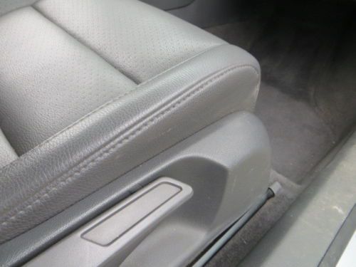 ONE OWNER 5 SPEED TDi DIESEL SMOKE FREE SUNROOF MICHELIN TIRES ALLOY WHEELS, image 27