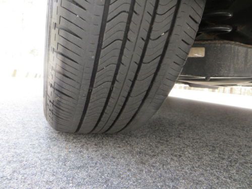 ONE OWNER 5 SPEED TDi DIESEL SMOKE FREE SUNROOF MICHELIN TIRES ALLOY WHEELS, image 48