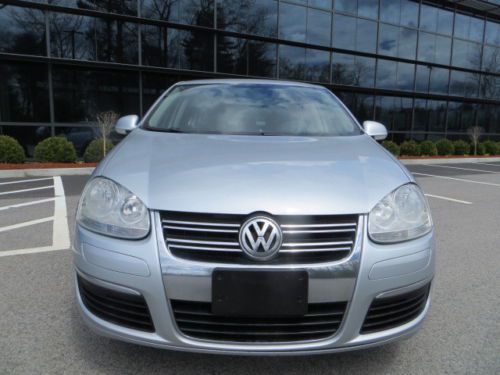 ONE OWNER 5 SPEED TDi DIESEL SMOKE FREE SUNROOF MICHELIN TIRES ALLOY WHEELS, image 55