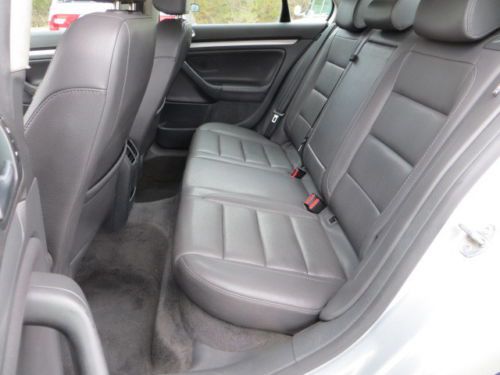 ONE OWNER 5 SPEED TDi DIESEL SMOKE FREE SUNROOF MICHELIN TIRES ALLOY WHEELS, image 74