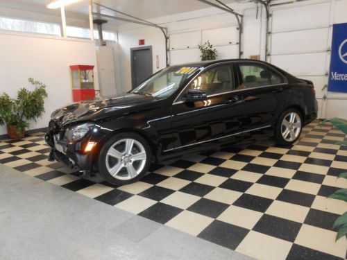 2011 mercedes-benz c300 4-matic 26k no reserve salvage rebuildable damaged