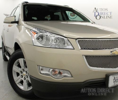 We finance 12 traverse 1lt fwd 1 owner clean carfax cloth bucket seats cd audio