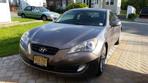 2011 hyundai genesis coupe 3.8 track