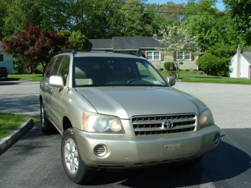 2002 toyota highlander base sport utility 4-door 3.0l