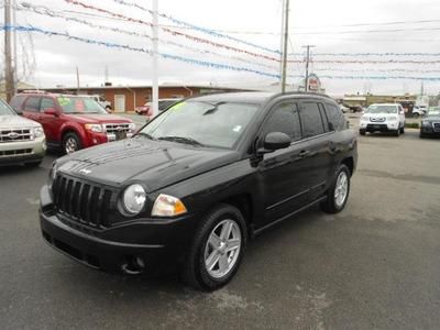 Fwd 4dr suv 2.4l cd 4 cylinder engine 4-wheel abs 5-speed m/t a/c am/fm stereo