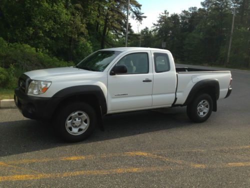 Toyota tacoma 4x4 access cab