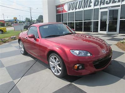 2dr conv hard top auto grand touring low miles convertible automatic gasoline en