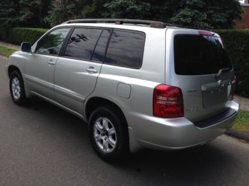 2003 toyota highlander v6, 4wd, silver, 165k miles