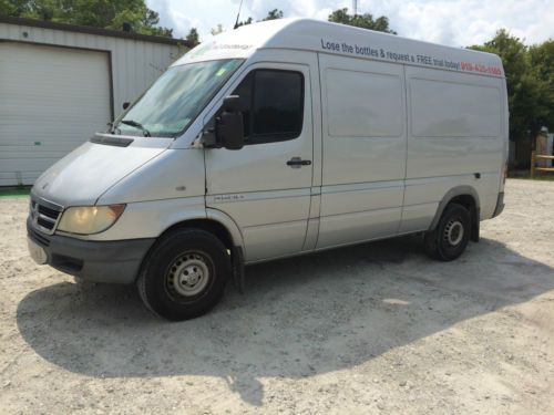 2004 dodge sprinter 2500 standard cargo van 3-door 2.7l diesel mercedes