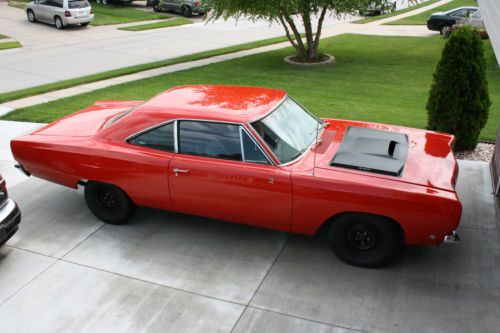 1968 plymouth roadrunner with updated 440 engine/automatic