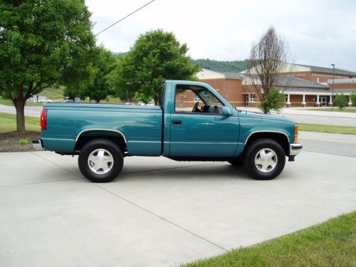 1997 chevrolet 1500 silverado 4x4 z71 . 34k miles .. the best you will find .