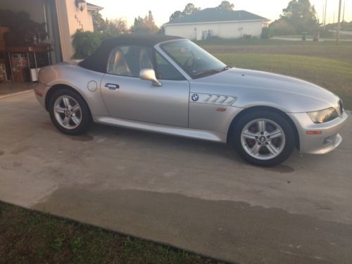 2000 bmw z3 roadster convertible 2-door 2.5l