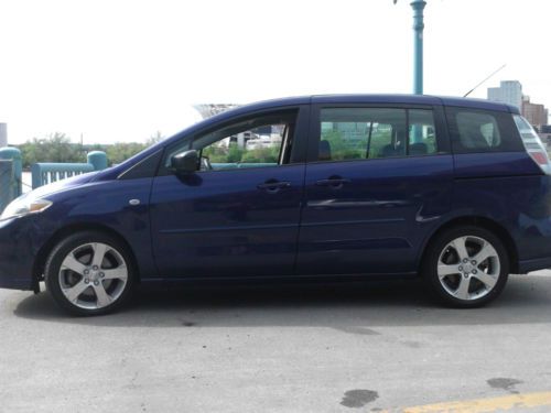 Mazda 5 sport reduced !!!!!!!!!!!