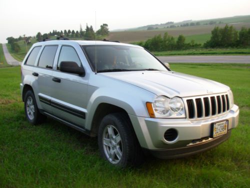 05 jeep grand cherokee laredo 102,000 miles most of drive train rebuilt