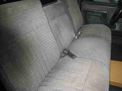 1989 Ford F-150 XLT Lariat Standard Cab Pickup 2-Door 5.0L, image 6