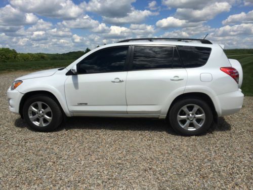 2009 toyota rav4 limited navigation, backup camera, leather, loaded! 4wd