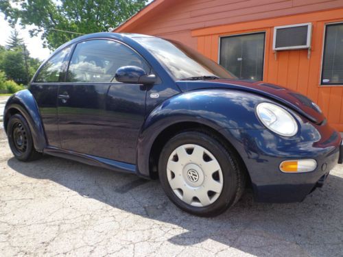 Mechanics Special 2001 Volkswagen Beetle GLS Hatchback 2-Door 2.0L, image 2