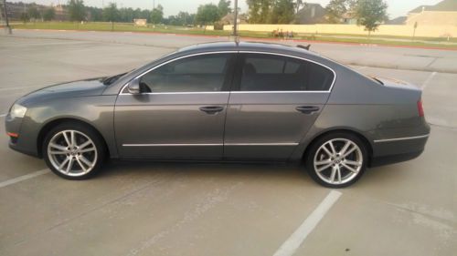 06 vw passat 2.0t navigation satellite radio 19&#034; wheels low miles no accidents