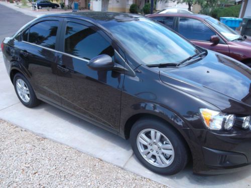 2014 chevrolet sonic lt sedan 4-door 1.8l