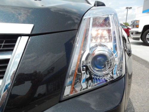 2dr Cpe AWD Premium-Black Diamond Tricoat-Ultra View Sunroof Msrp $52,830.00, US $44,580.00, image 8