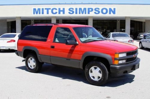 1999 chevrolet tahoe 2 door 4wd sport only 24k miles perfect