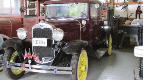 1930 model a ford coupe with rumble seat