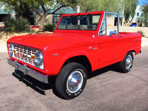 1967 bronco 4x4 - sport package - 289ci -rust free -uncut -beautifully restored!