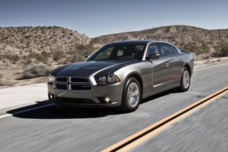 2013 dodge charger se