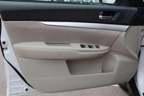 2013 Subaru Outback 2.5i Premium, US $24,970.00, image 3