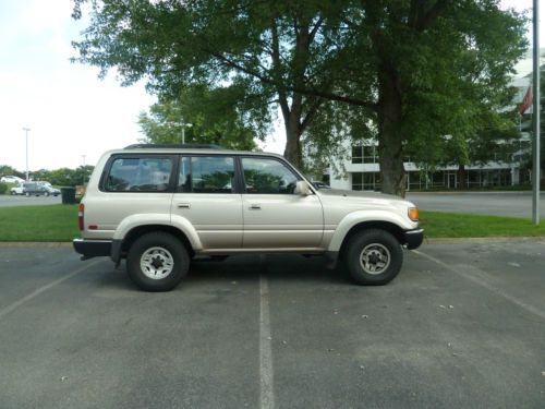 1992 toyota land cruiser!  awesome shape!