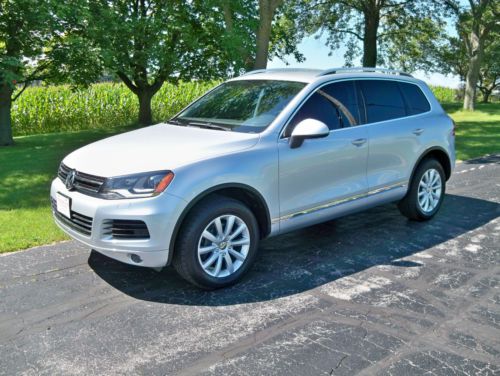 2012 volkswagen touareg tdi sport utility 3.0l diesel, in dash navigation