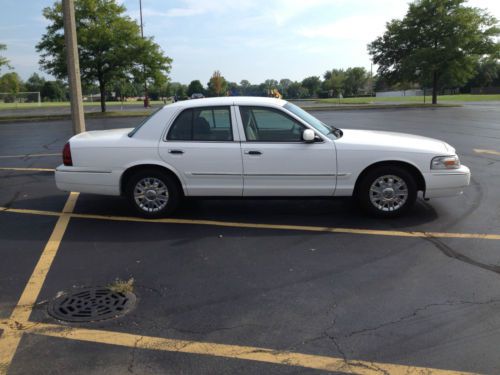 Mercury grand marquis 2008 the car is well maintained and runs smoothly