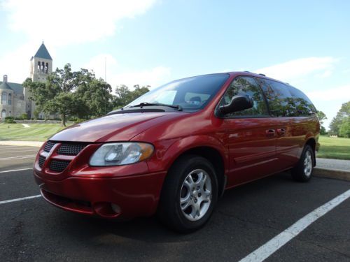 2004 dodge chrysler grand caravan clean and maintained no reserve