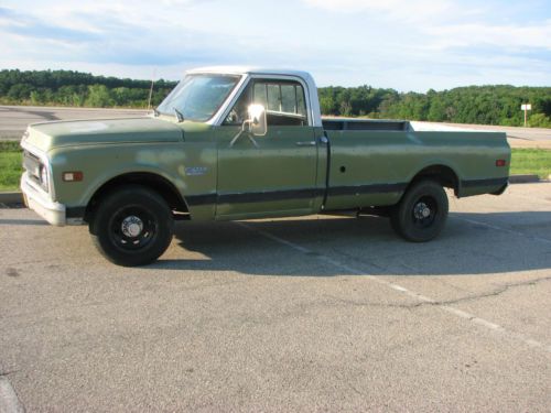 1969 chevy c10 pickup truck long bed 2wd, overall solid truck 350 eng. automatic