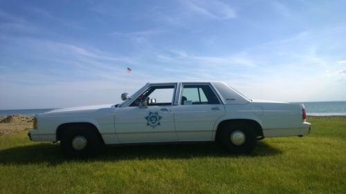 1989 ford ltd crown victoria 55a police