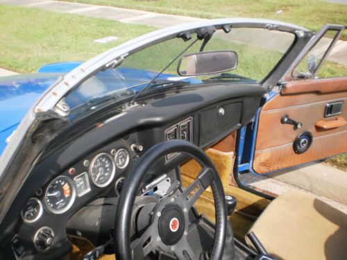 1976 MGB, image 11