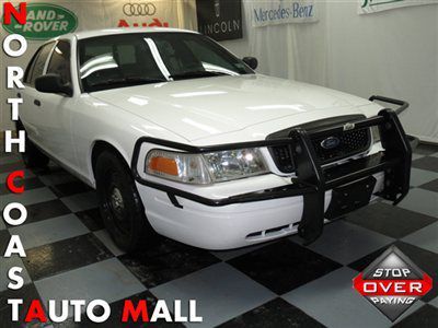 2009(09)crown victoria v8 white/gray save huge!!!