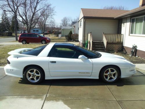 1997 pontiac trans am ws6 ram air! 20k! six speed manual! mint! no reserve!!!