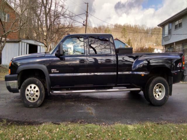 Chevrolet silverado 3500 lt 2