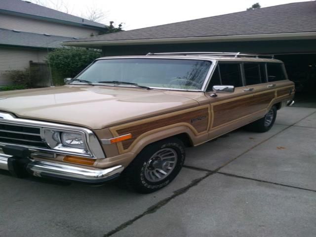 Jeep wagoneer (grand)
