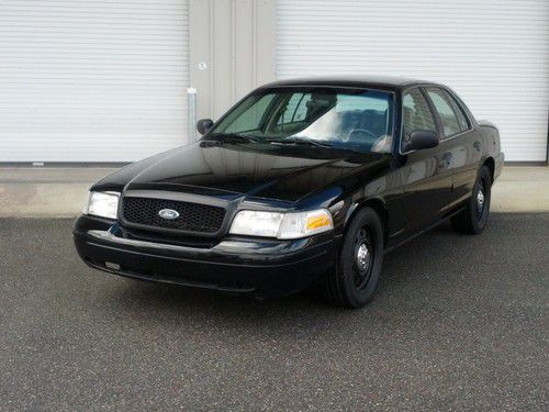 Police interceptor p71 4.6l very low reserve california car clean title