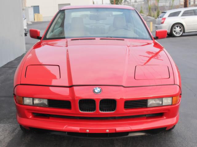 Bmw 8-series base coupe 2-door