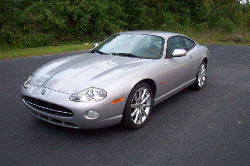 2005 jaguar xk8
