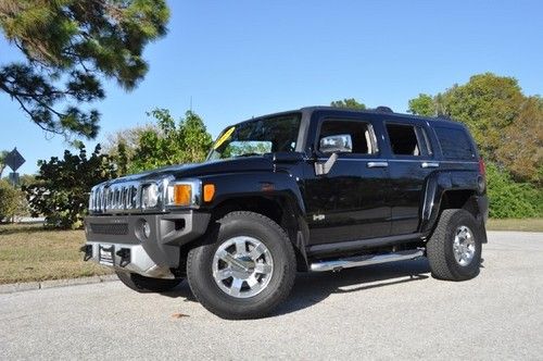 2009 hummer h3 alpha 4wd**large sunroof**camera**chrome pack**dvd**1 owner